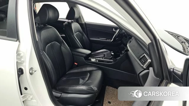 Kia The New K5 2nd generation 2018 Белый из Кореи, фото 2