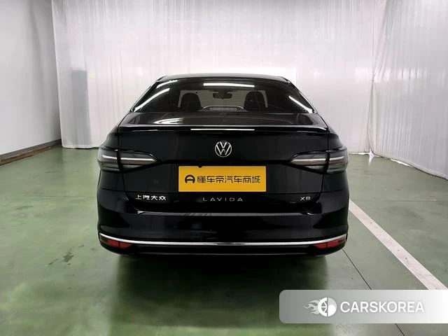 Volkswagen Lavida 2025 Черный из Китая, фото 2