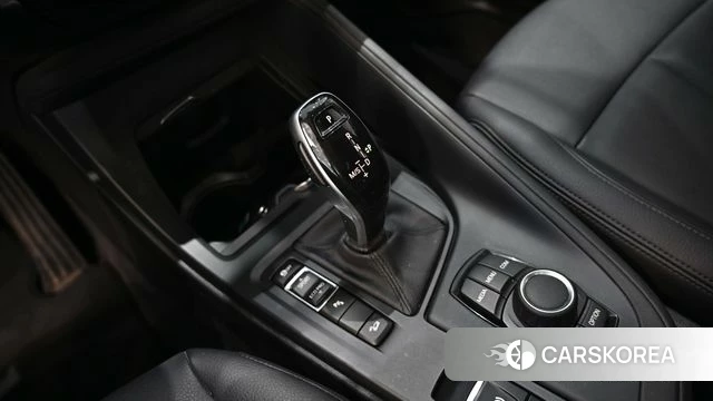 BMW X1 (F48) 2019 Серый из Кореи, фото 2