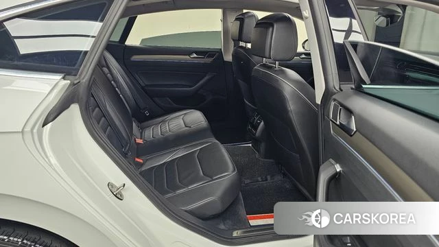 Volkswagen Arteon 2019 Белый из Кореи, фото 2
