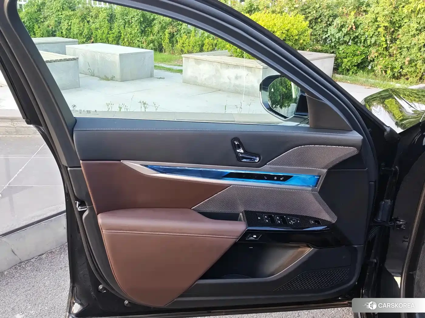 BMW 7 series 2025 Черный из Китая, фото 2