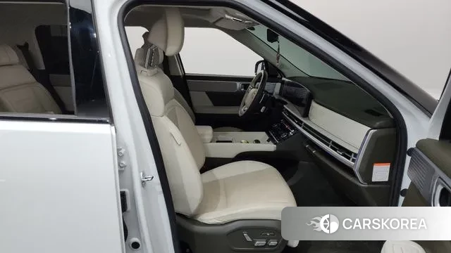 Hyundai Santa Fe (MX5) 2023 Белый из Кореи, фото 2