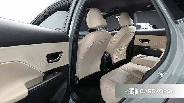 Hyundai Kona (SX2) 2023 Зеленый из Кореи, фото 2