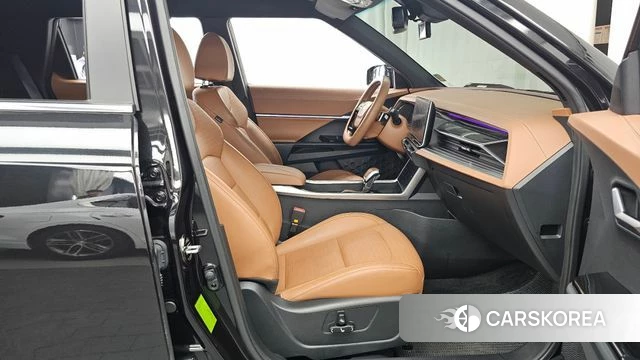 Ssangyong Torres 2023 Черный из Кореи, фото 2