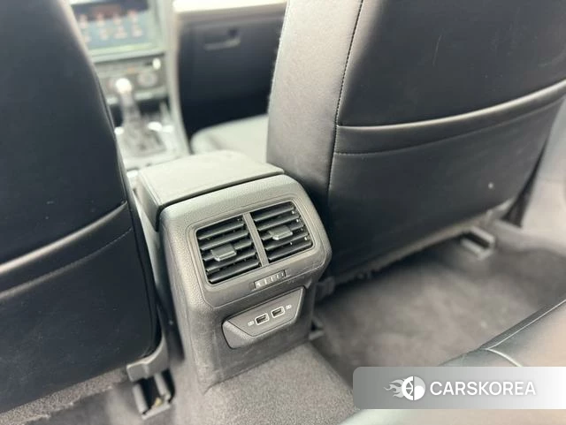 Volkswagen Golf 2020 Белый из Китая, фото 2