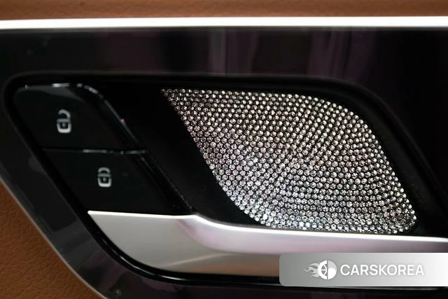 Mercedes-Benz GLC 2025 Черный из Китая, фото 2
