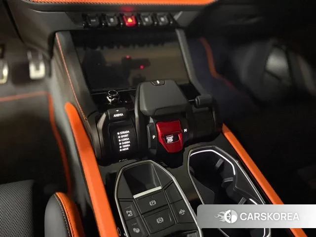 Lamborghini Urus 2025 Белый из Кореи, фото 2