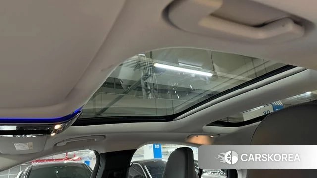 Mercedes-Benz E-Class W214 2026 Белый из Кореи, фото 2