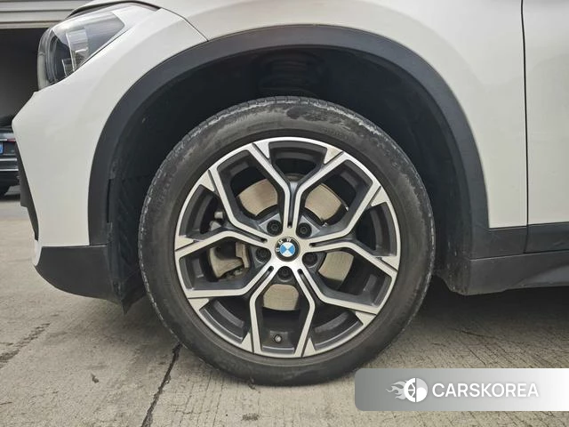 BMW X1 2023 Белый из Китая, фото 2