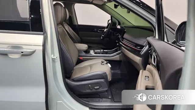 Kia The New Carnival 4th Generation 2024 Серебристо-серый из Кореи, фото 2