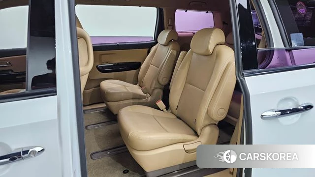 Kia All New Carnival 2018 Белый из Кореи, фото 2