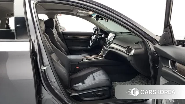 Honda Accord 10th Generation 2021 Серый из Кореи, фото 2