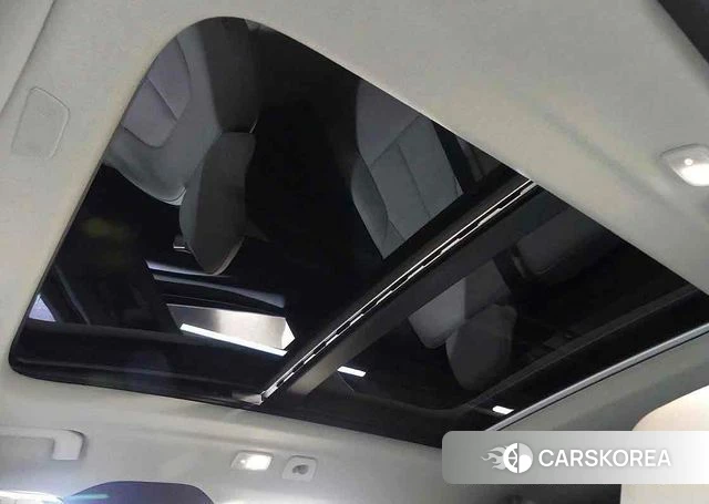 Volvo XC40 2024 Белый из Кореи, фото 2