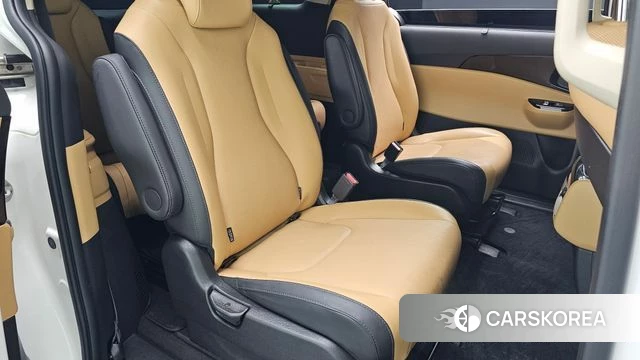 Kia Carnival 4th generation 2022 Белый из Кореи, фото 2