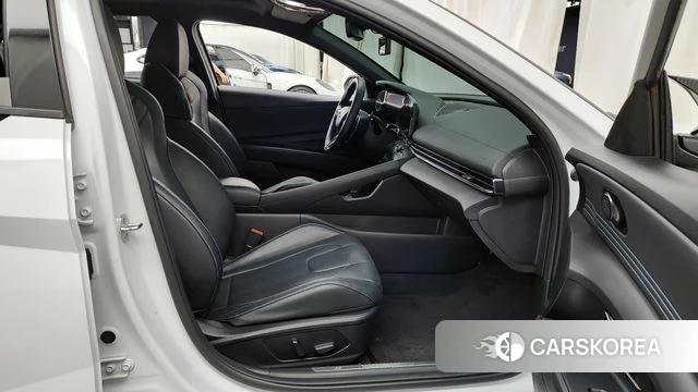 Hyundai Avante (CN7) 2022 Белый из Кореи, фото 2