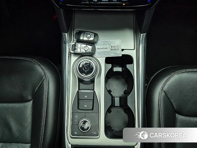 Ford Explorer 6th Generation 2022 Белый из Кореи, фото 2