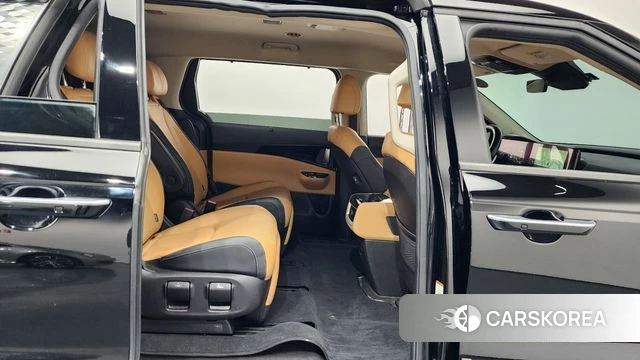 Kia Carnival 4th generation 2021 Черный из Кореи, фото 2