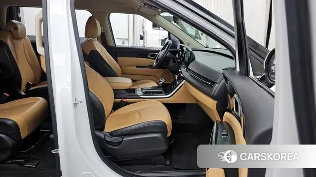 Kia Carnival 4th generation 2022 Белый из Кореи, фото 2