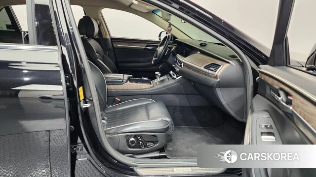 Genesis G90 2021 Черный из Кореи, фото 2