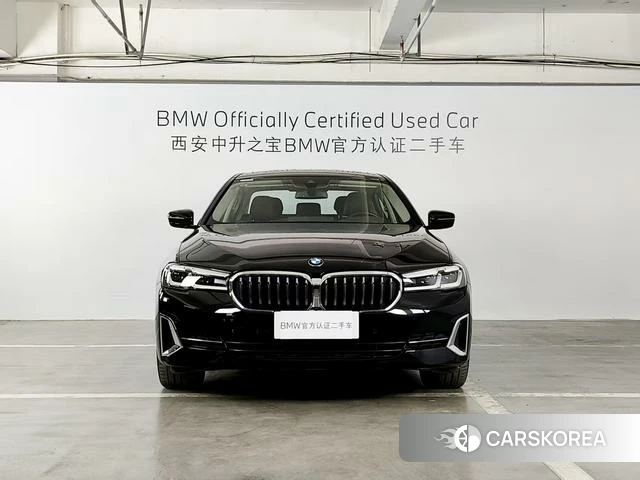 BMW 5 series 2024 Черный из Китая, фото 2