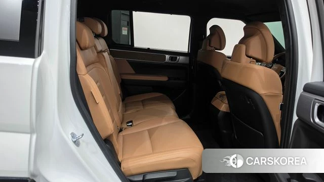 Hyundai Santa Fe (MX5) 2024 Белый из Кореи, фото 2