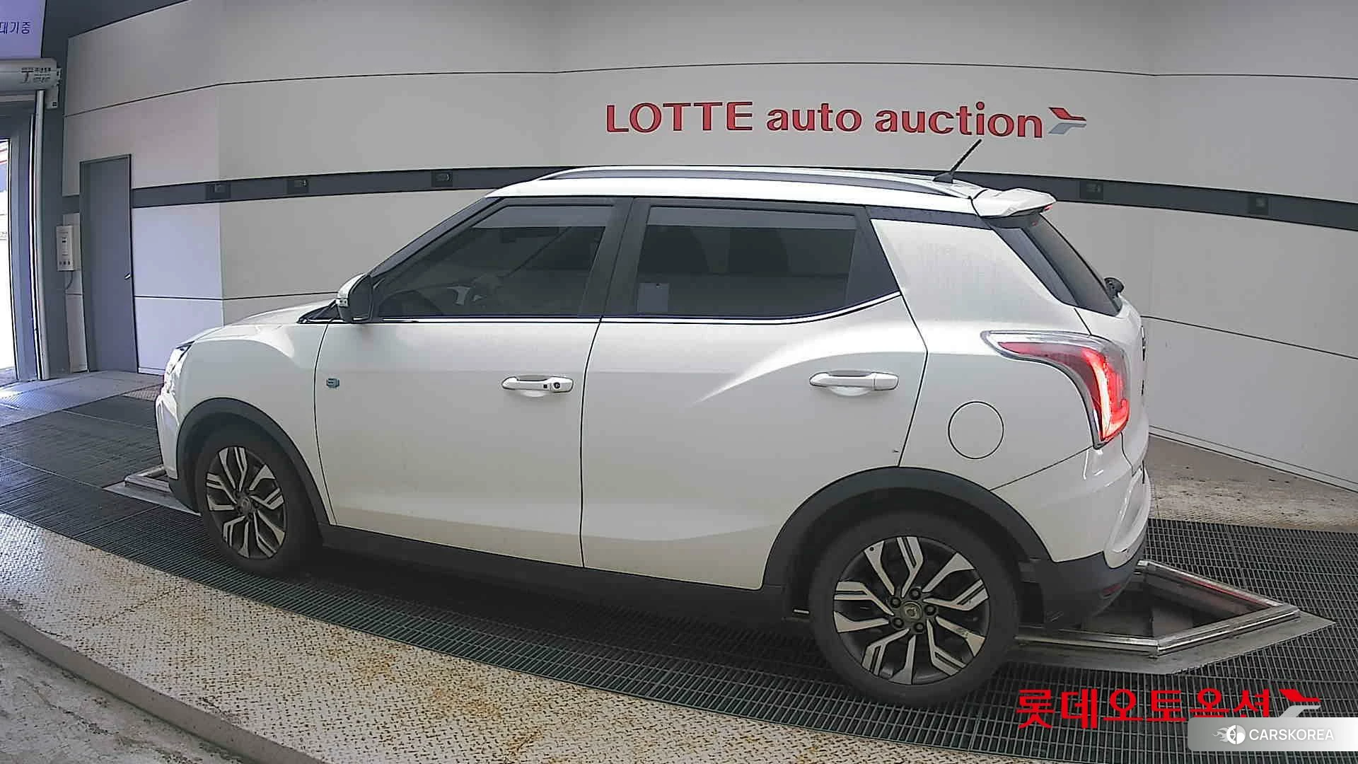 SsangYong Tivoli 2018 Белый из Кореи, фото 2