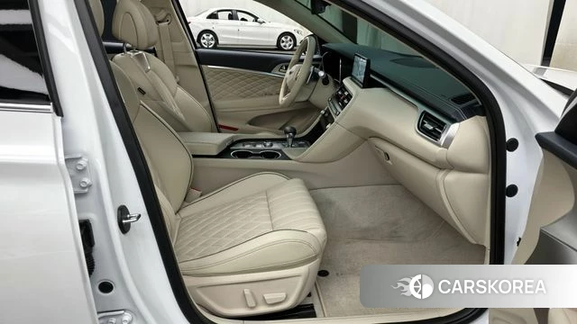 Genesis The New G70 2024 Белый из Кореи, фото 2