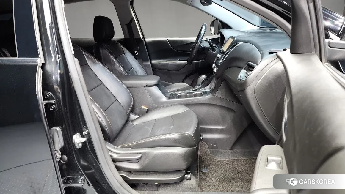 Chevrolet (GM Daewoo) Equinox 2020 Черный из Кореи, фото 2