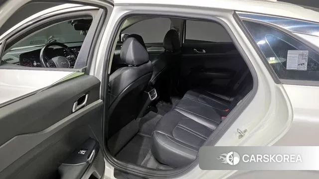 Kia K5 3rd generation 2021 Белый из Кореи, фото 2