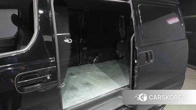 Hyundai The New Grand Starex 2018 Черный из Кореи, фото 2