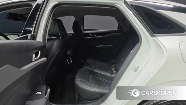 Kia The New K5 Hybrid 3rd generation 2025 Белый из Кореи, фото 2