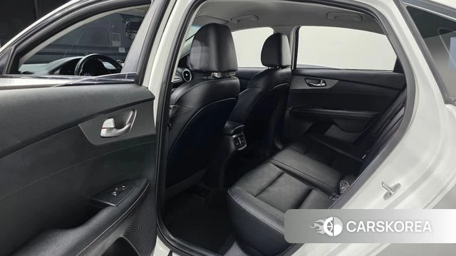 Kia Come New K3 2019 Белый из Кореи, фото 2
