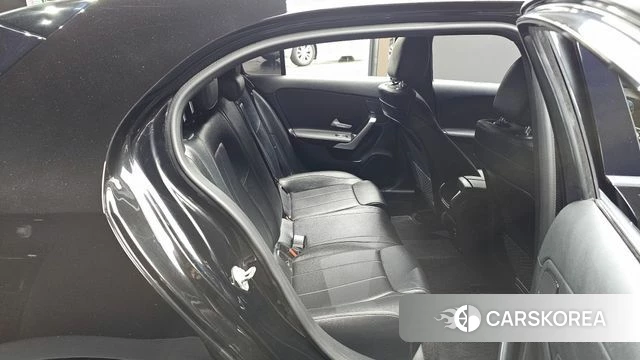 Mercedes-Benz A-Class W177 2021 Черный из Кореи, фото 2