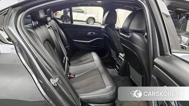 BMW 3 Series (G20) 2022 Серый из Кореи, фото 2