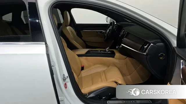 Volvo S90 2021 Белый из Кореи, фото 2