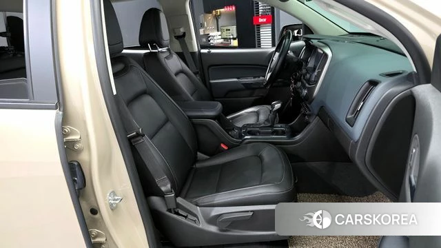Chevrolet (GM Daewoo) Real New Colorado 2022 Жемчужный цвет из Кореи, фото 2