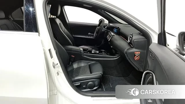 Mercedes-Benz A-Class W177 2020 Белый из Кореи, фото 2