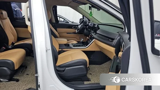 Kia Carnival 4th generation 2021 Белый из Кореи, фото 2