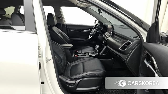 Kia Seltos 2020 Белый из Кореи, фото 2