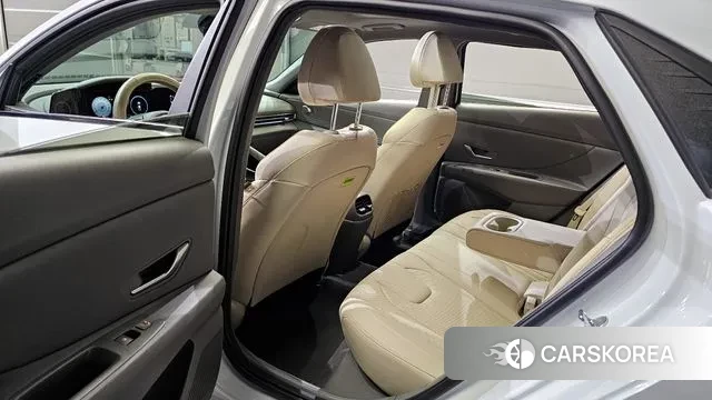 Hyundai Avante (CN7) 2022 Белый из Кореи, фото 2