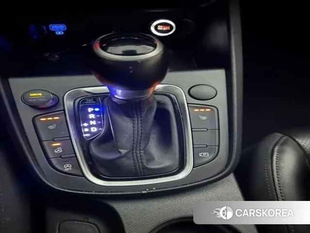 Hyundai The New Kona 2021 Белый из Кореи, фото 2