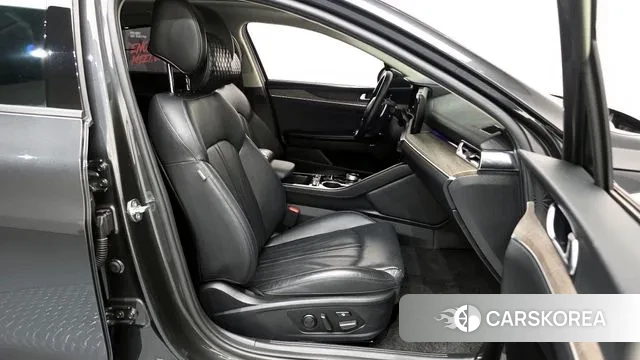 Kia K5 3rd generation 2021 Серый из Кореи, фото 2