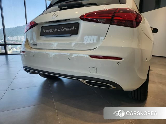 Mercedes-Benz A-Class W177 2025 Белый из Кореи, фото 2