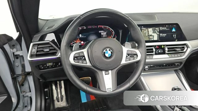 BMW 4 Series (G22) 2022 Светло-серебряный цвет из Кореи, фото 2