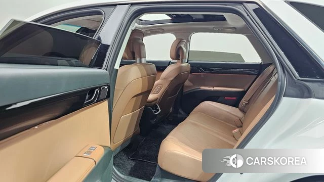 Hyundai Grandeur (GN7) 2023 Белый из Кореи, фото 2
