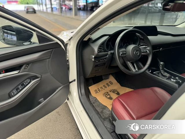 Mazda 3 Angkesaila 2024 Белый из Китая, фото 2