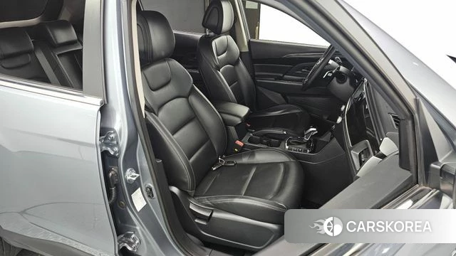 Ssangyong Beautiful Korando 2020 Серый из Кореи, фото 2