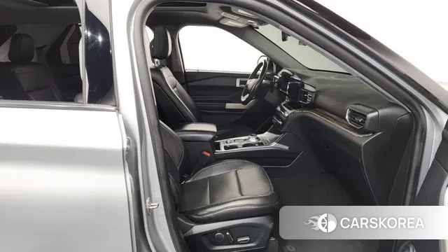 Ford Explorer 6th Generation 2020 Серый из Кореи, фото 2