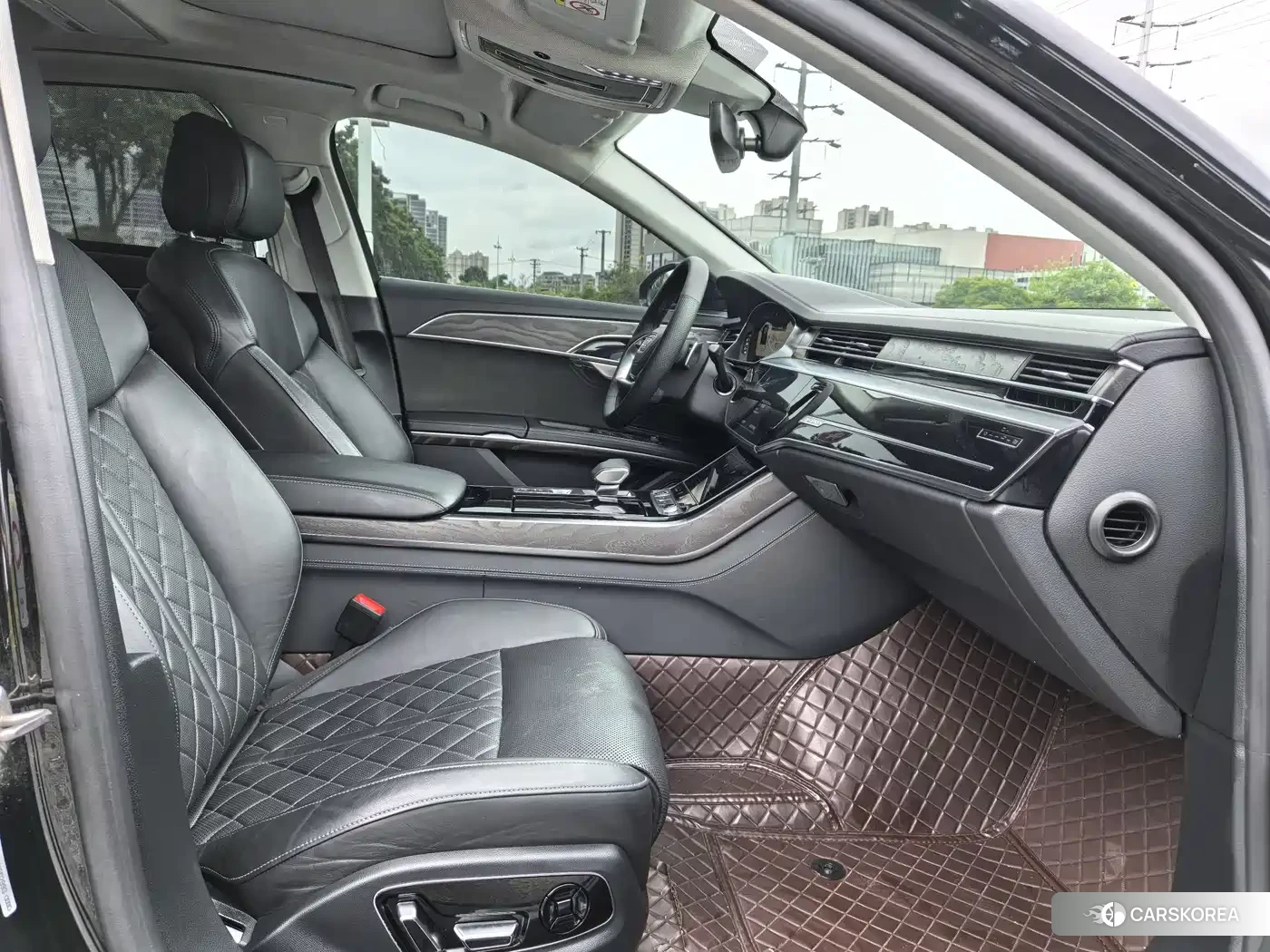 Audi A8 2024 Черный из Китая, фото 2
