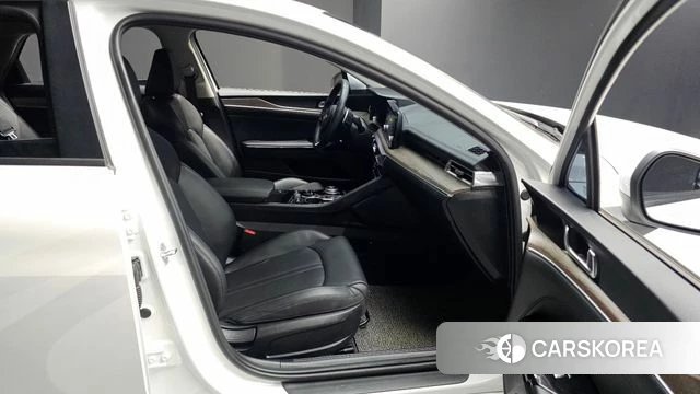 Kia K5 3rd generation 2020 Белый из Кореи, фото 2